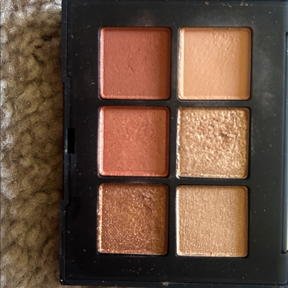 NARS VOYAGEUR EYESHADOW PALETTE NECTAR - Picture 4 of 4